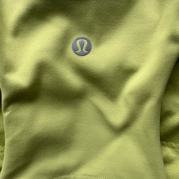 Lululemon Invigorate Training Tank Top Wasabi Size 4 - Picture 3 of 5
